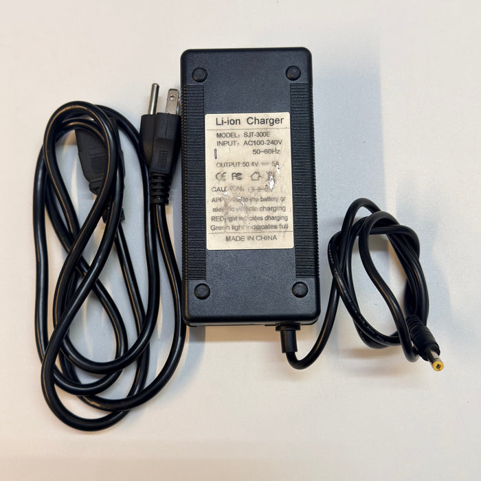 Charger - 12S 50.4V 5A - 144