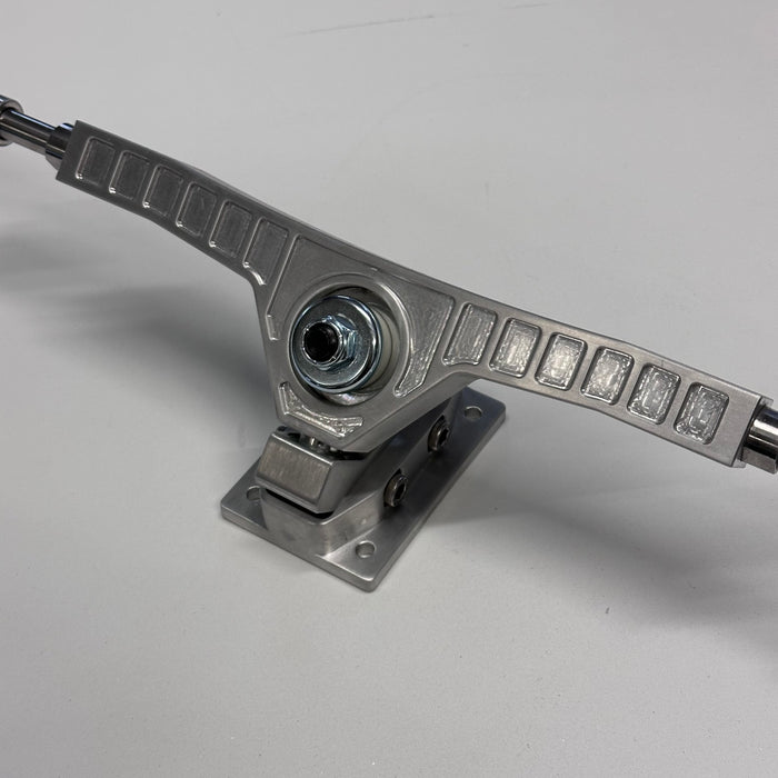 NexUS 15in CNC RKP Trucks [used 047]