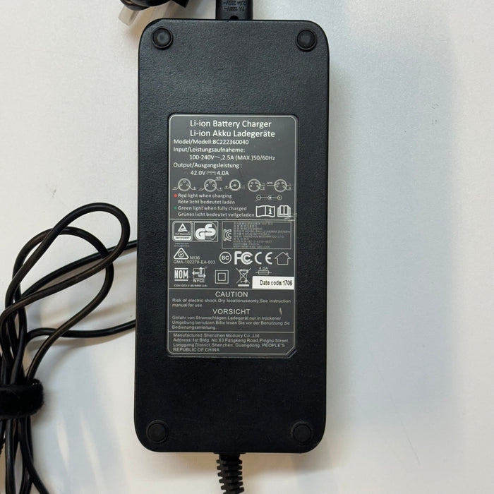 Evolve 10S 2.5A Charger - 115