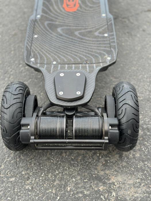 Certified Pre-Owned | Meepo Hurricane Carbon